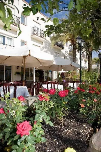 Hotel Al-Andalus Nerja 3*,