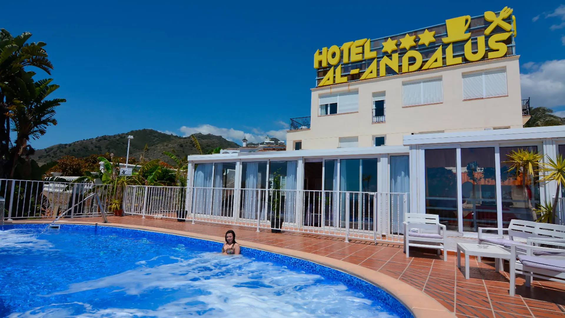 Hotel Al-Andalus Nerja 3*,